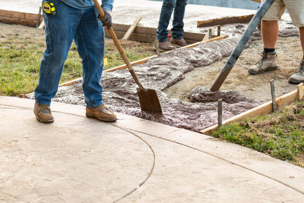 Best Concrete Driveway Installation  in Anna, OH